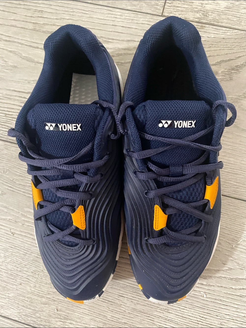 Yonex Women’s Navy and orange Court Sneakers - Picture 3 of 7